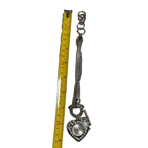 Geneva Platinum Bling Heart Charm Bracelet Watch Adjustable Silver New Battery - Picture 4 of 5